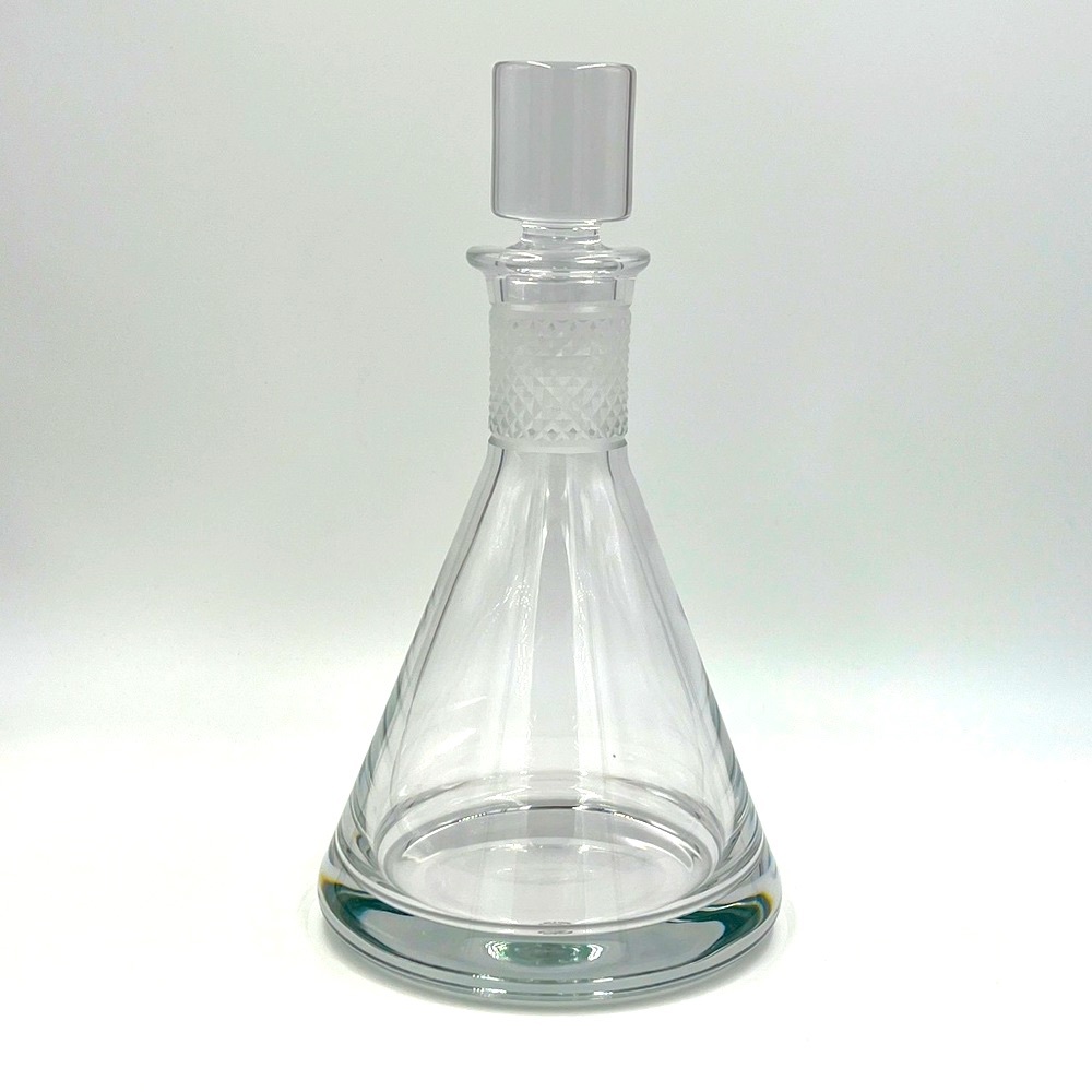 Diamond point‎ decanter